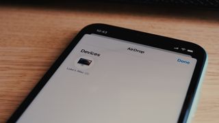 Using AirDrop in iOS 16